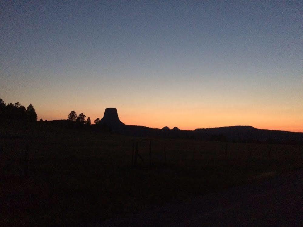 Lytle Creek Inn Bed And Breakf Devils Tower Экстерьер фото